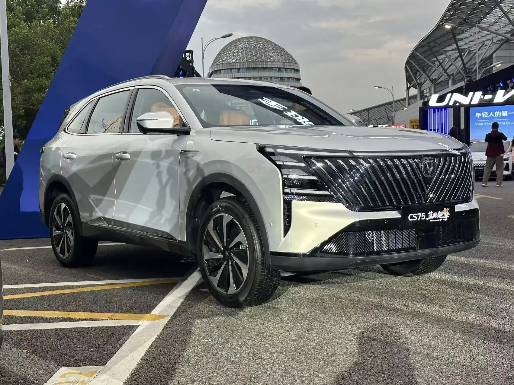 长安蓝鲸超擎把城区油耗打到3L,油车党还坐得住吗 -1