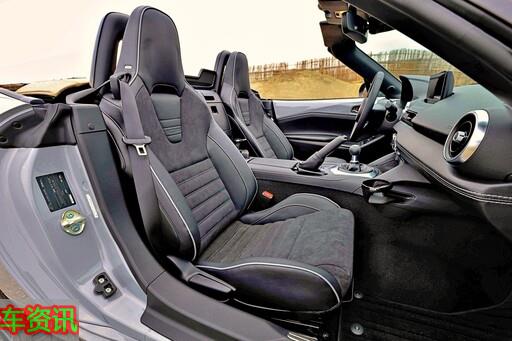 秉持轻量化、经典锻造工艺深化Roadster驾驭魅力。台湾马自达推出MX-5专属BBS锻造铝圈！