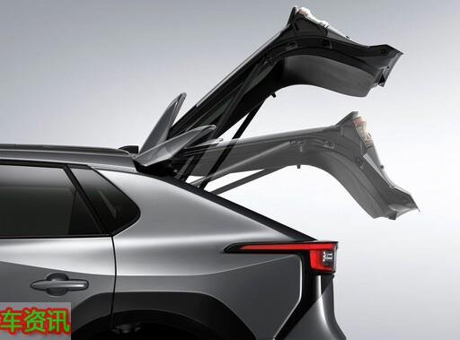 338 匹同级最「速」纯电跑旅！新世代SUBARU SOLTERRA XT 169.8万元登场。