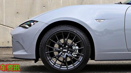 秉持轻量化、经典锻造工艺深化Roadster驾驭魅力。台湾马自达推出MX-5专属BBS锻造铝圈!