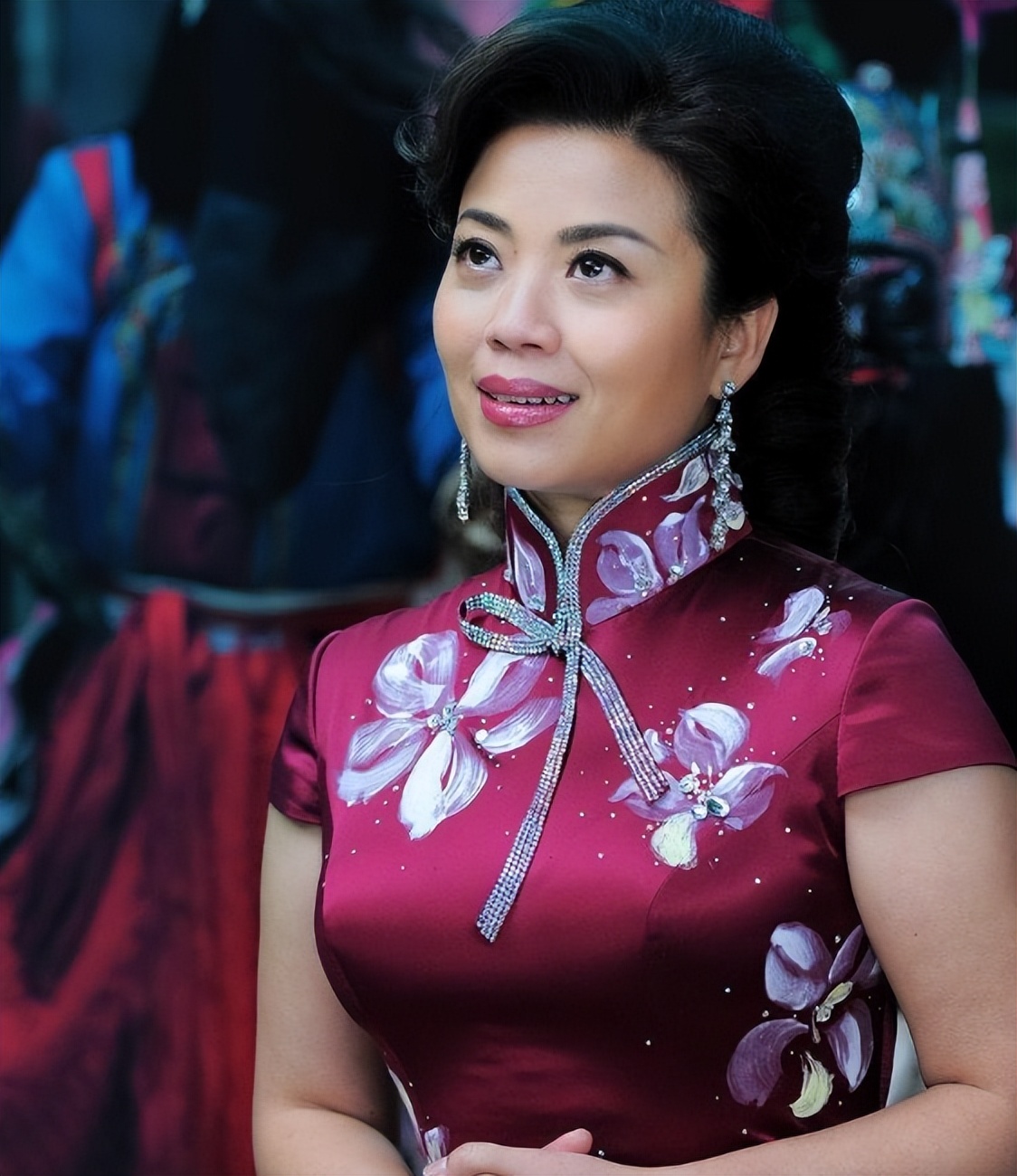 歌唱家张也虽没结婚但不代表没伴侣女人一生不该只有婚姻