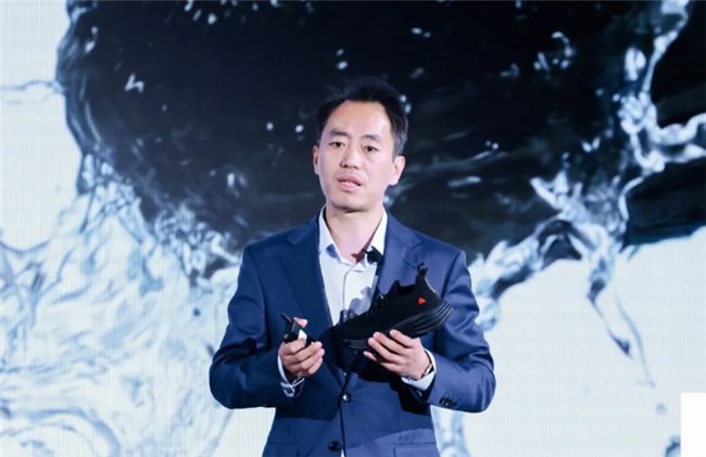 从脚底到心底，亚朵做了一场向内关怀的人文实践 - 图2
