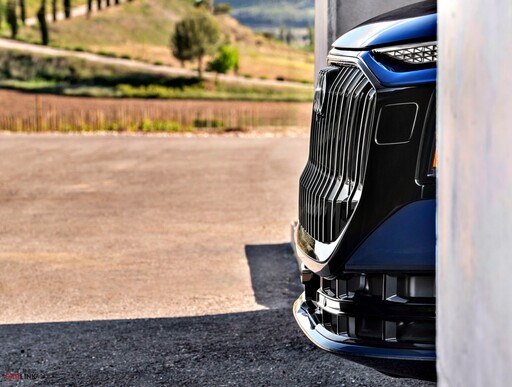 Audi Q9:终于,四环品牌也造出了一辆真正能让 BMW X7 开始紧张的巨兽!
