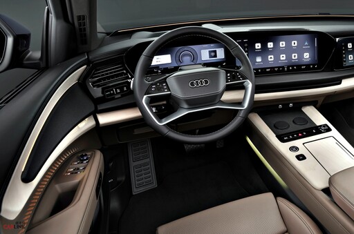 Audi Q9:终于,四环品牌也造出了一辆真正能让 BMW X7 开始紧张的巨兽!