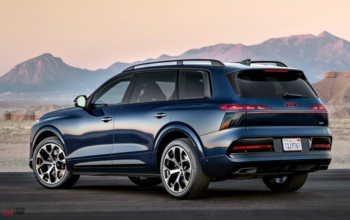 Audi Q9：终于，四环品牌也造出了一辆真正能让 BMW X7 开始紧张的巨兽！