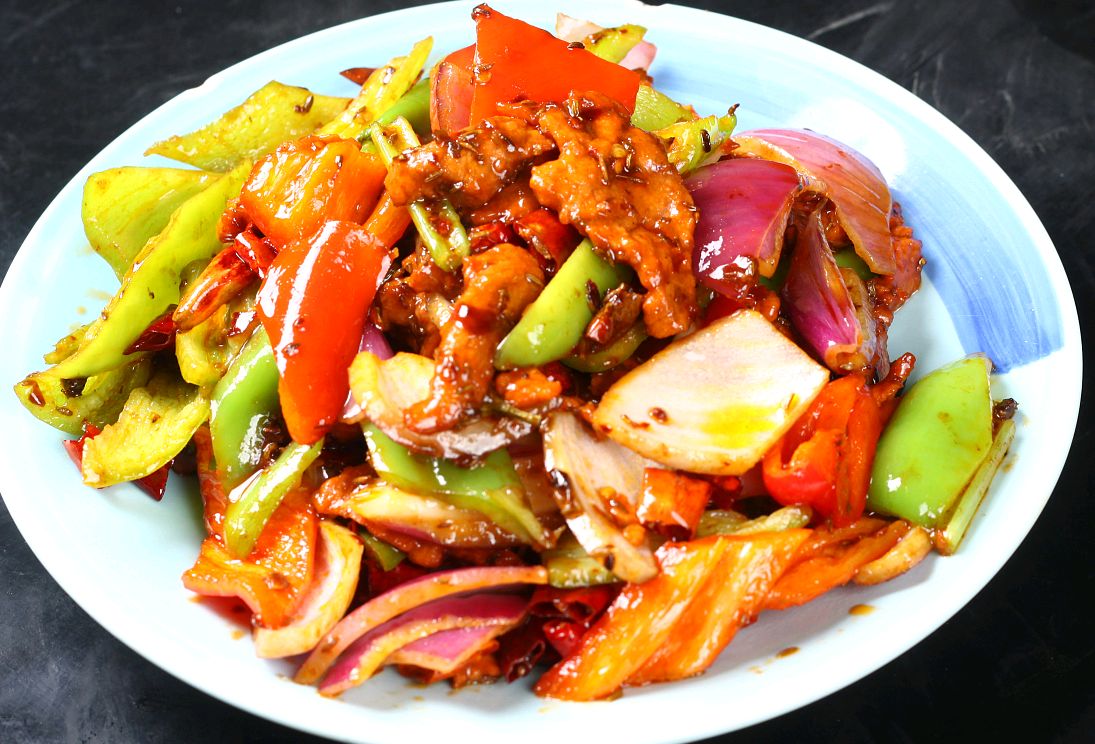 "爆炒牛里脊","萝卜炖牛腩",萝卜比牛肉还好吃