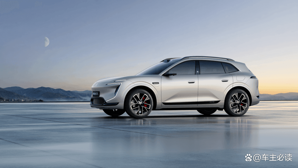 阿维塔T09巴黎全球首秀 年内上市/50万级旗舰SUV