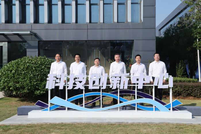 三款展品 解码东风龙擎的新能源突围路径