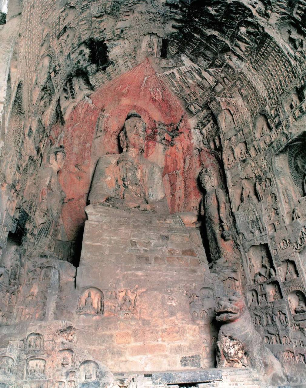 河南洛阳龙门石窟古阳洞内景#传统文化# #佛像