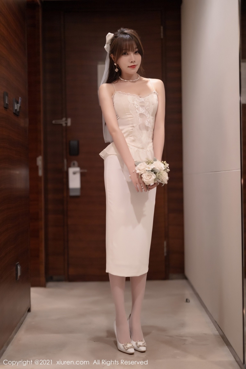 白色婚纱 丝袜 高跟鞋#日常穿搭# #美女小姐姐# #茶叶