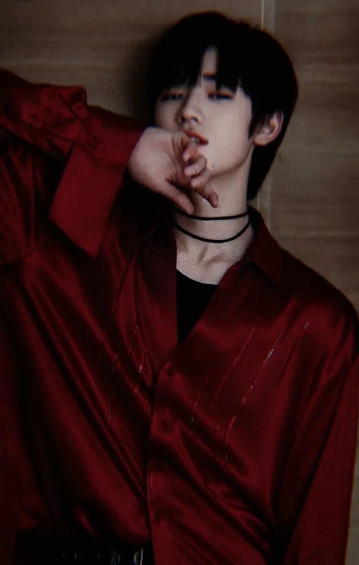 宋亚轩高清壁纸