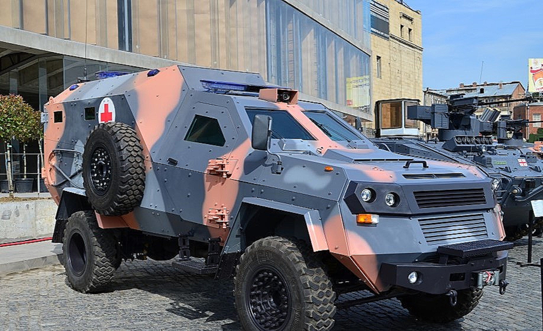 印度尼西亚购买格鲁吉亚装甲医疗输送车