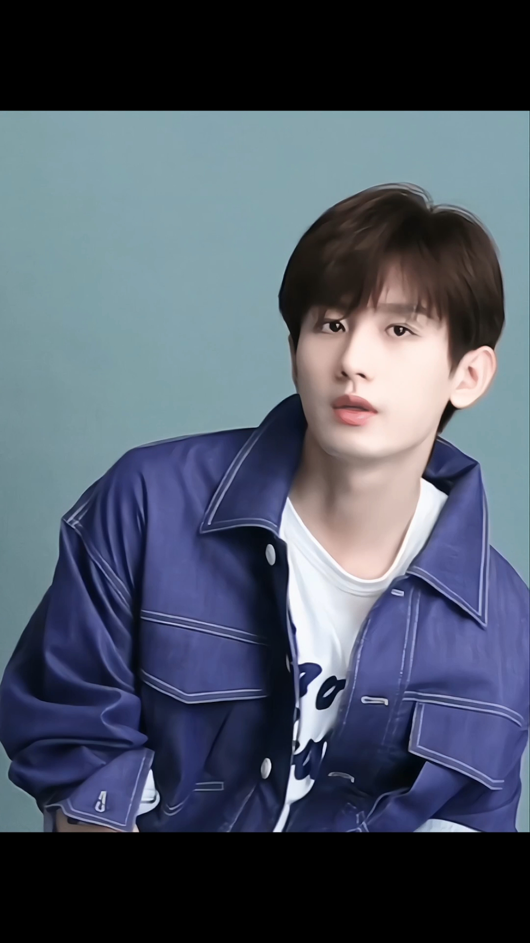 成毅蓝色牛仔造型来啦,你确定不爱吗?-度小视