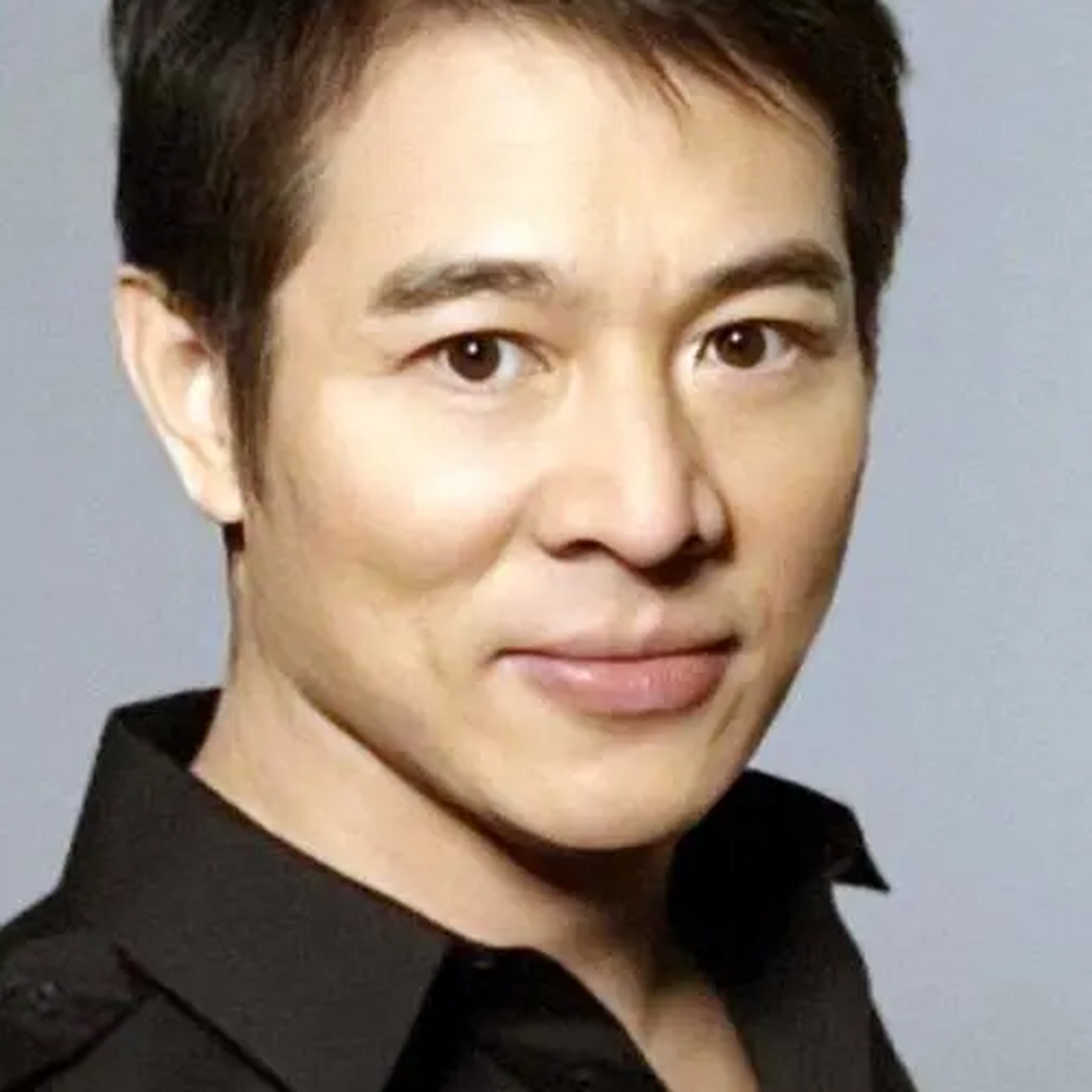 李连杰:功夫巨星 李连杰,原名李小龙,生于1963年4月26日,是中国香港的
