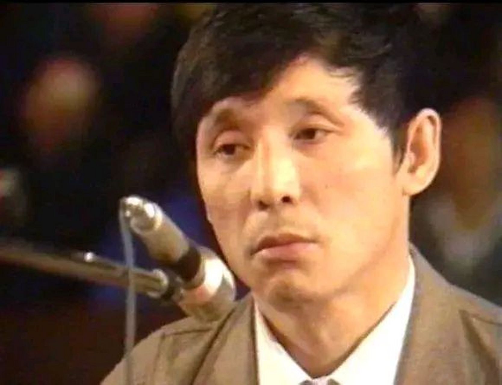 1991年6月,东北悍匪乔四在哈尔滨陈家岗刑场被枪决,在行刑前,乔四神情