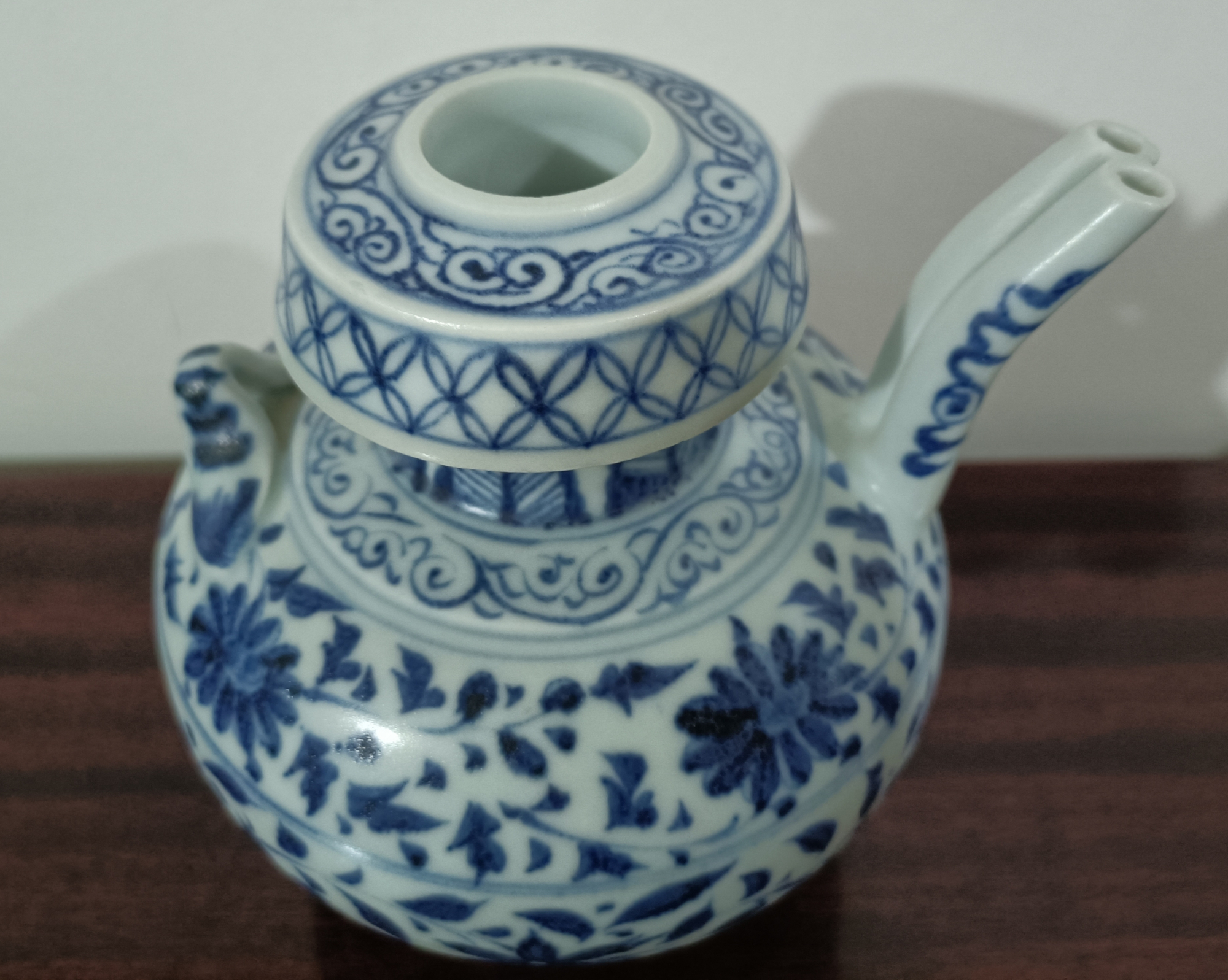 军持——从僧侣"标配"到观音法器,从佛教用器到宋元出口畅销品