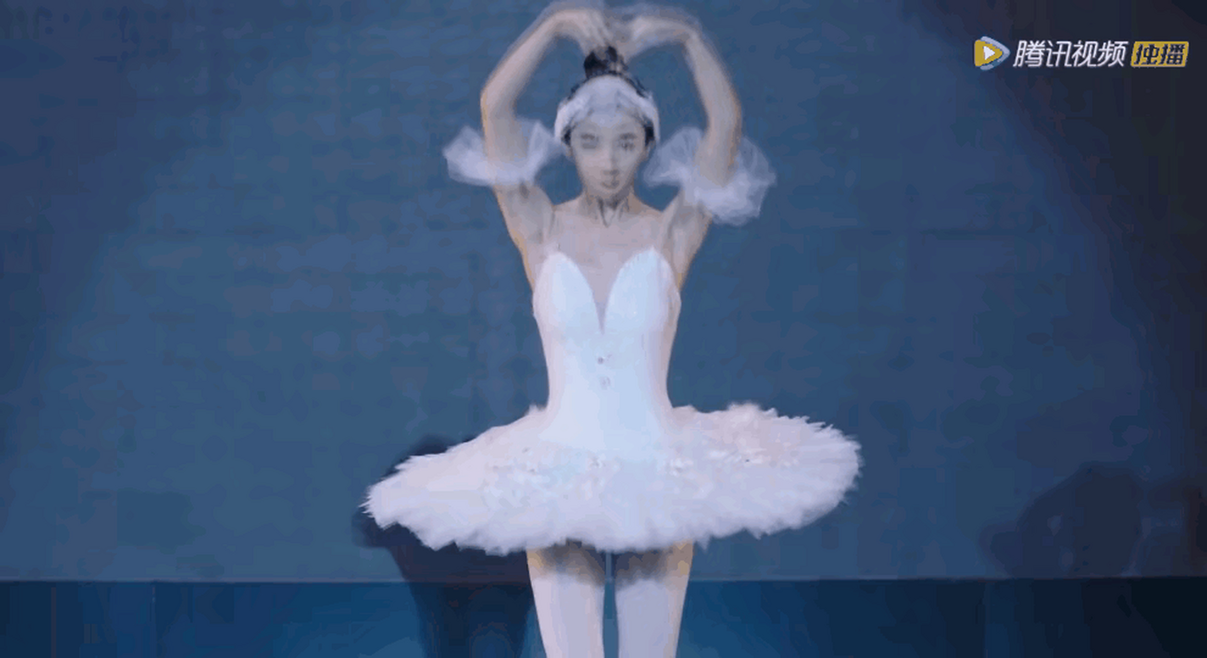 宋茜,傅菁,李一桐跳起芭蕾舞,你觉得谁的舞姿最优美呢?