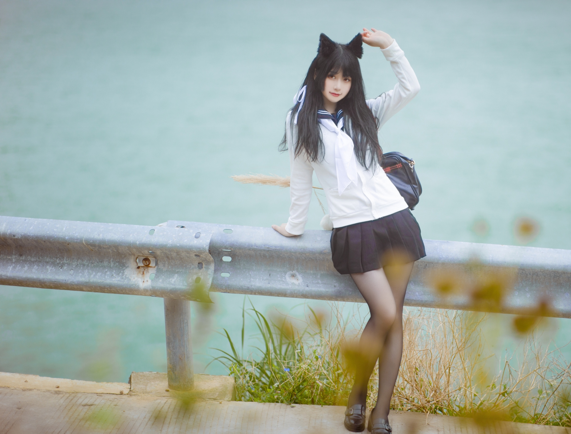 cosplay:短裙"黑丝"的jk爱岩,这是我们的约会,但是你在哪里呢