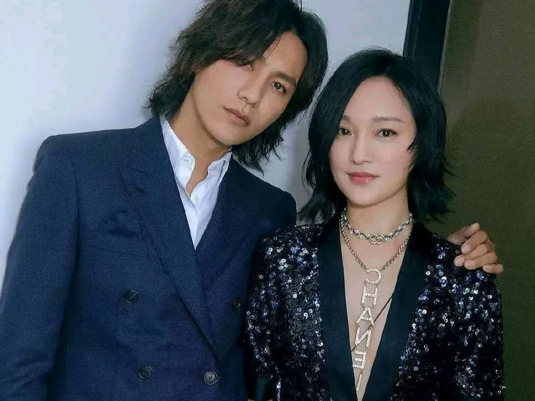 8月9日,许久不见的周迅和陈坤突然出现在一场热血的寻人行动中.