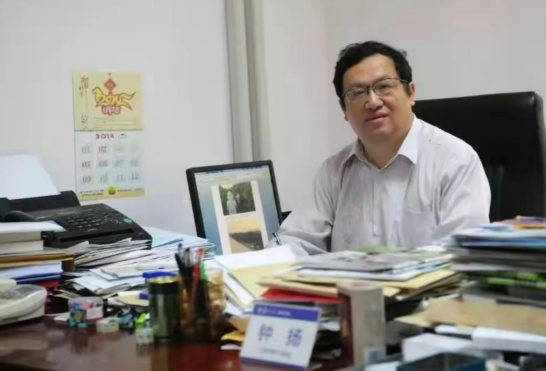 张大兵,著名生物学家,是我国转基因作物安全食用方面的权威,是国内