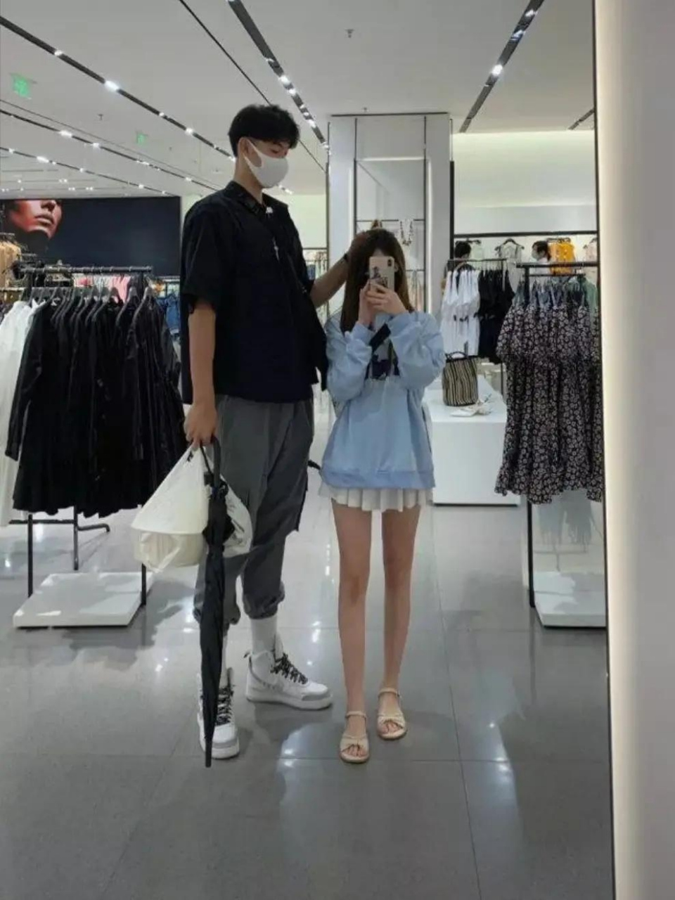 这种身高差的情侣,男方父母会同意吗?