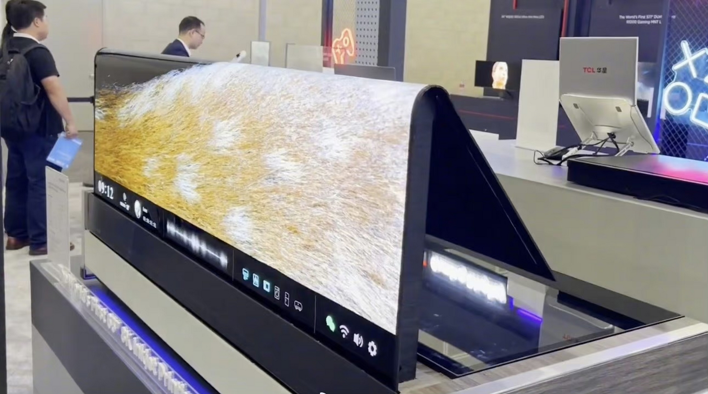 神家电:折叠电视机来了,你会买吗? 67[左捂脸][左捂脸]