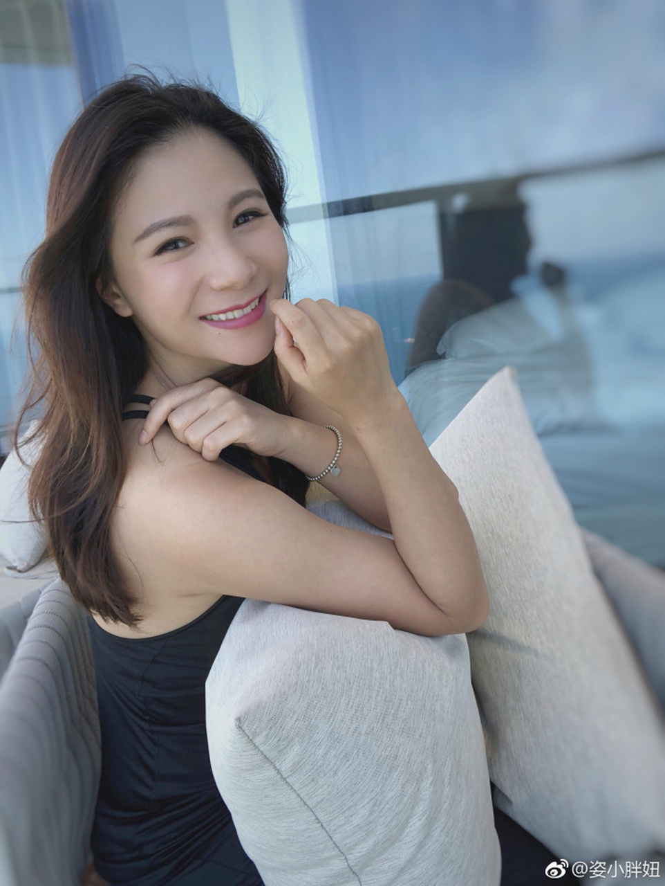 何姿,1990年12月10日出生于广西南宁,中国女子跳水队运动员,世界冠军