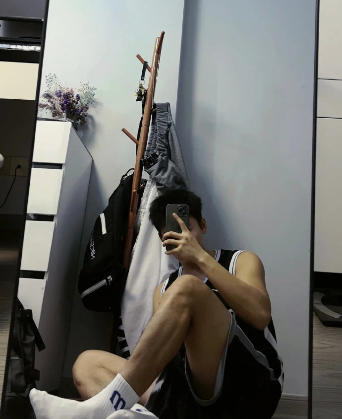 身高175cm的体育生帅哥,网友:这不就是我未来的男朋友吗?