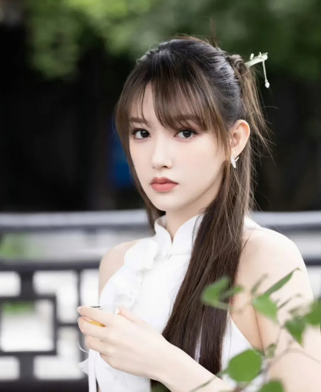 第一次看到程潇的国风大片,还是很惊艳的.