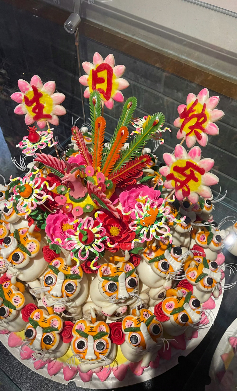 山西晋城地区的各种花馍,山西不仅面食丰富,面也能玩出各种花样 .