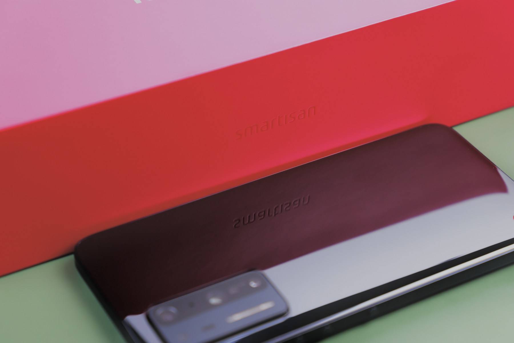 坚果r2真机高清图赏