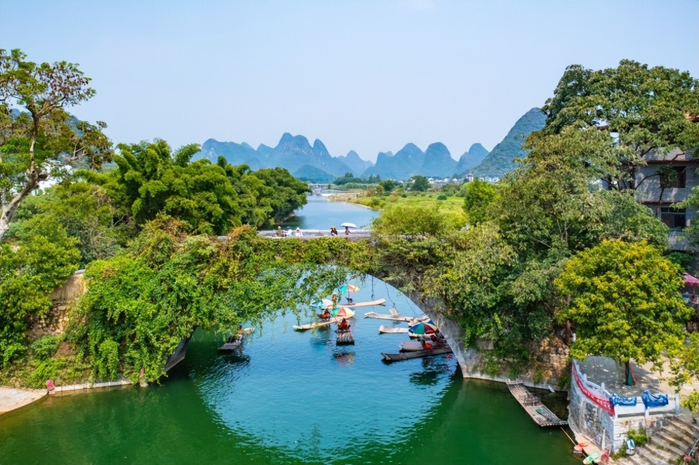 遇龙河风景区:漂流山水田园,感受大自然的美丽