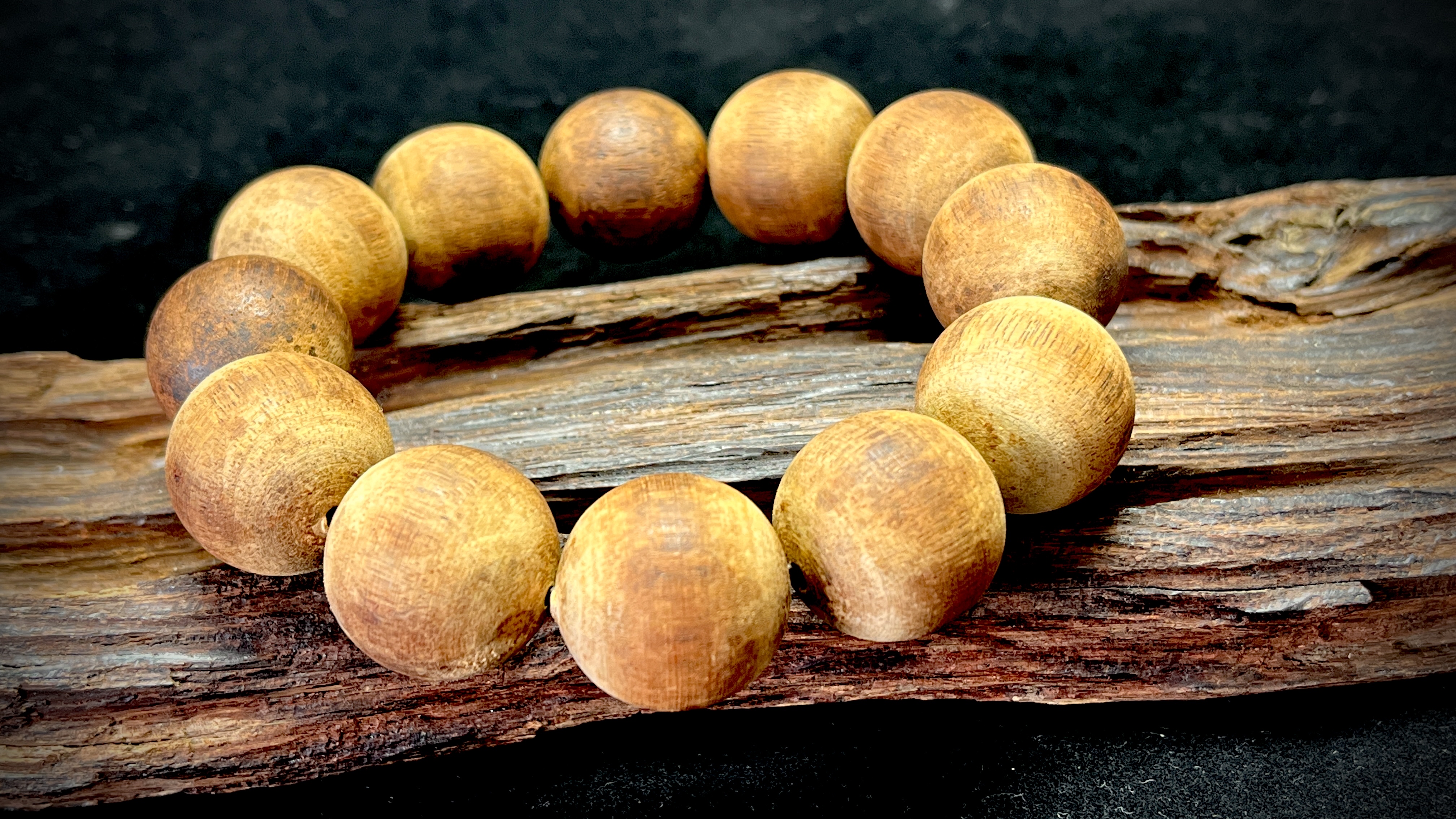 奇楠级正宗藤心老黄油2.0沉水降真香手串