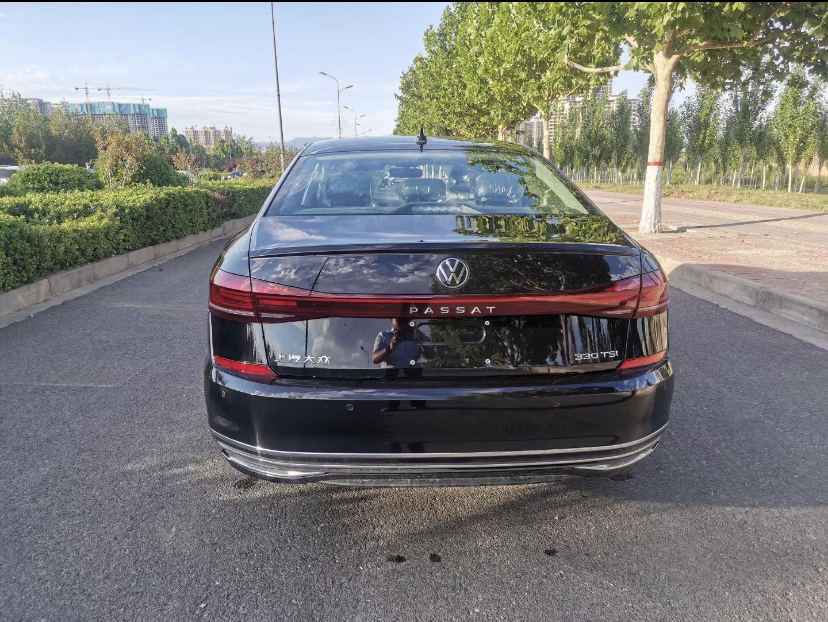 2023款帕萨特330星空精英版