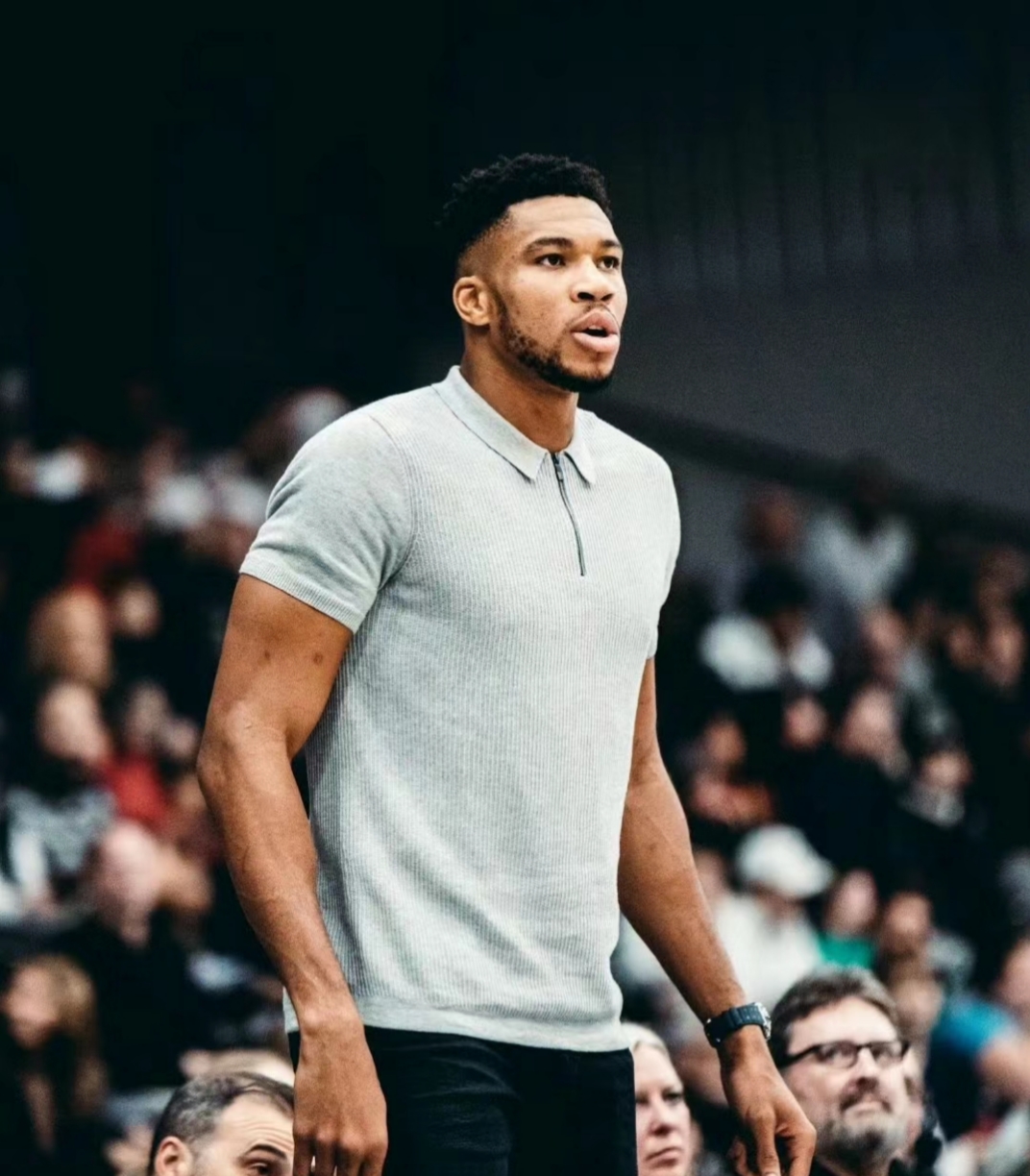 nba球星场外壁纸