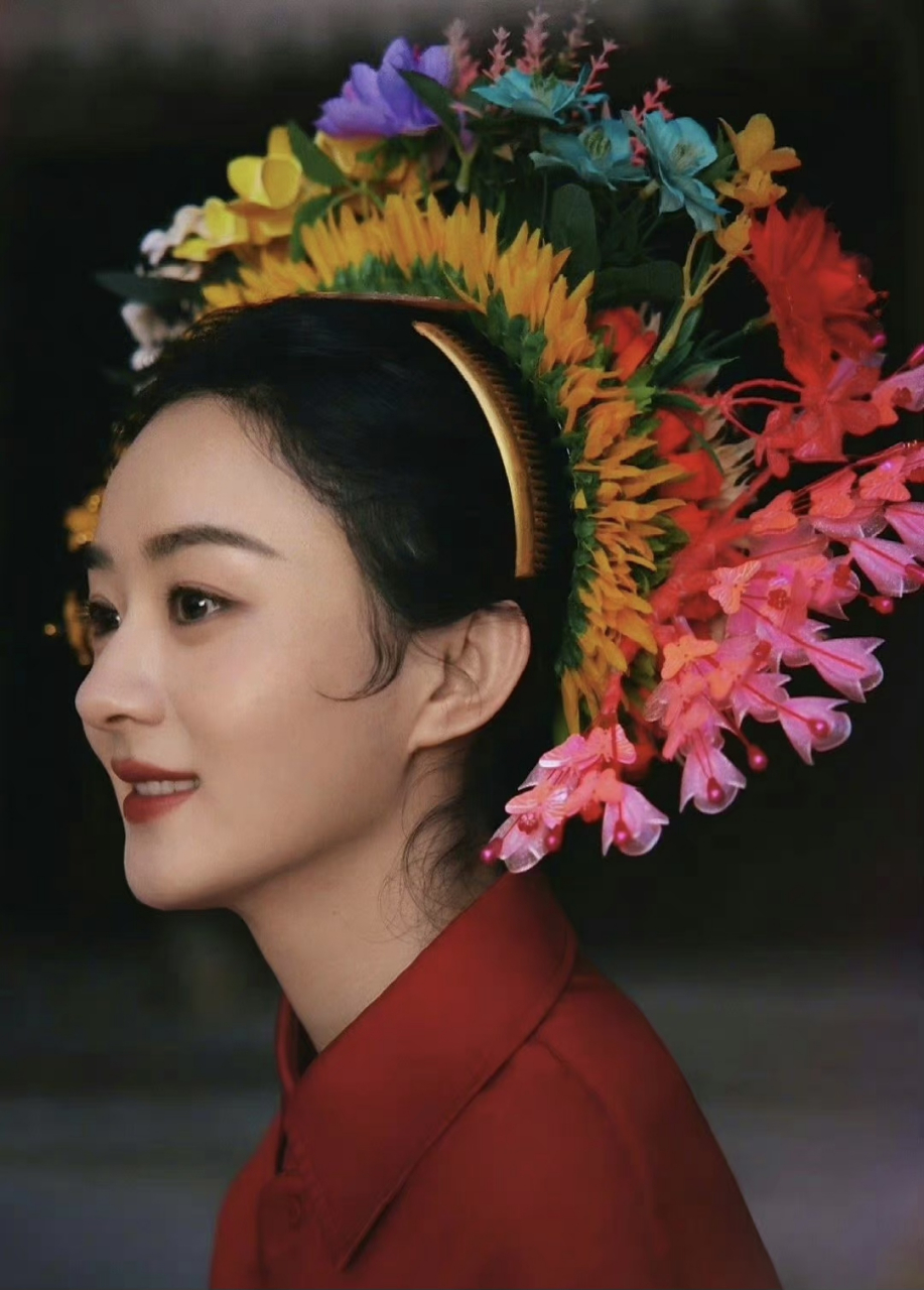 多位女明星体验蟳埔女簪花造型[awsl]  赵丽颖,毛晓彤,周韵,贺聪