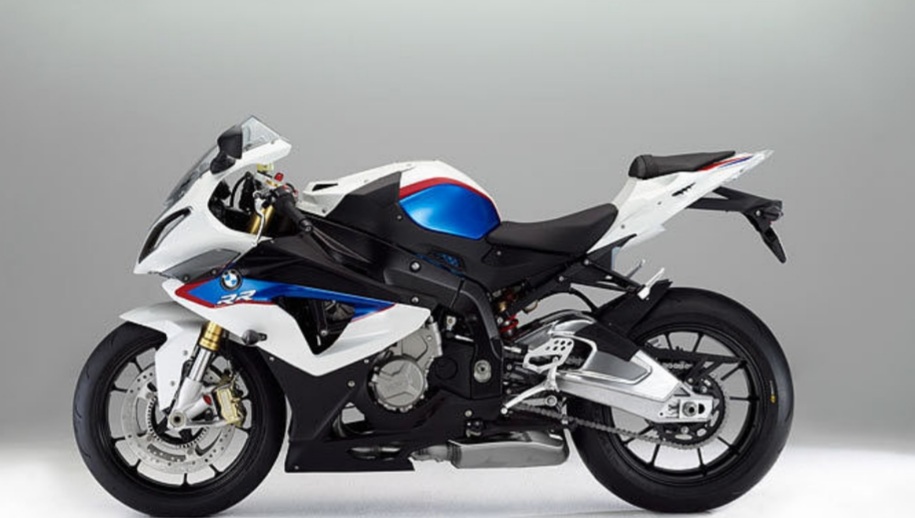 百公里加速三秒内完成,宝马s1000rr欣赏,配公升级四缸发动机