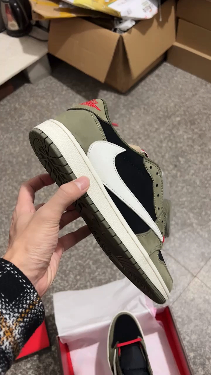 jordan1低帮倒钩板鞋细节鉴赏-度小视