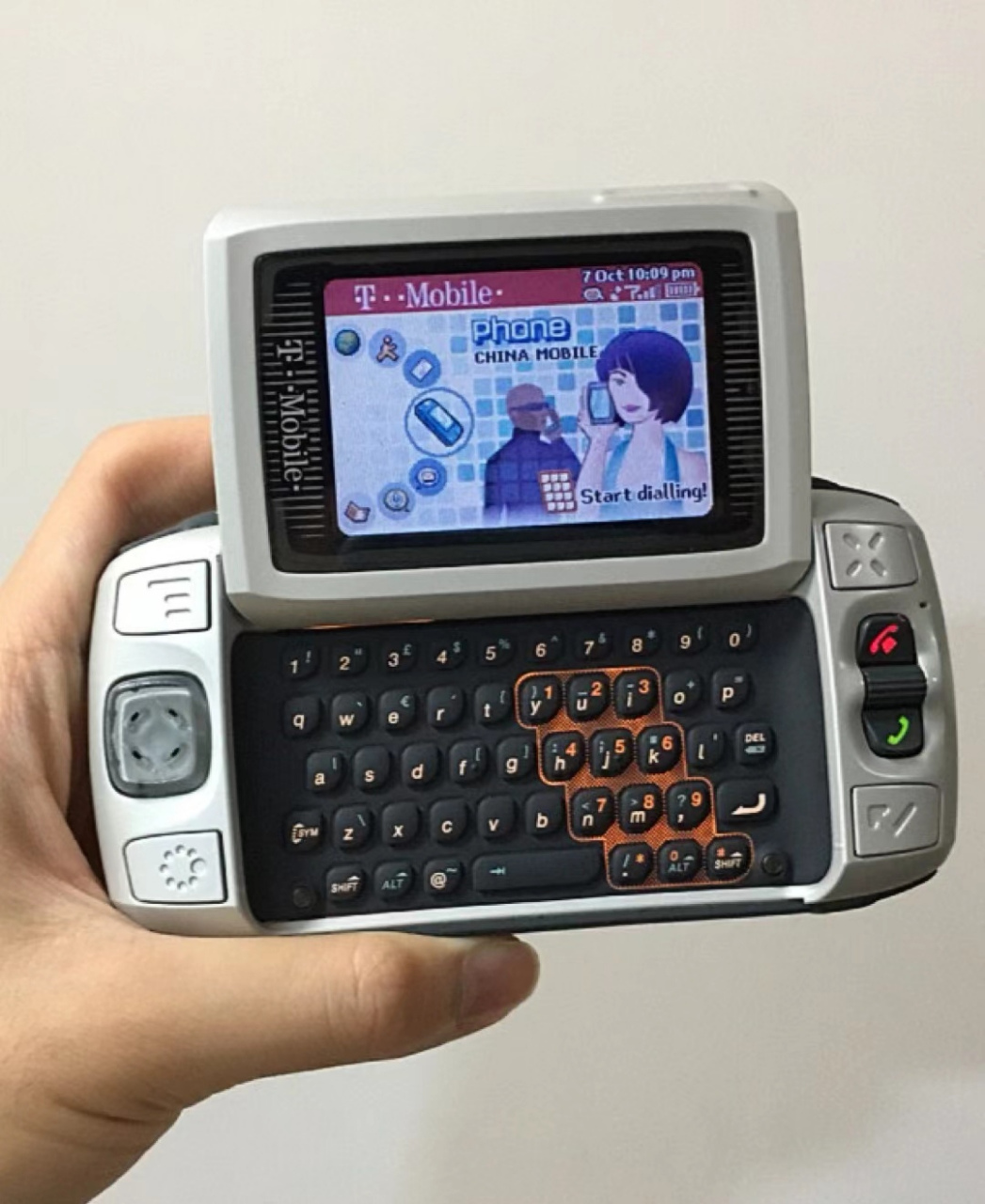 8款千禧年复古手机,你用过哪一款呢,可惜的是摩托罗拉和诺基亚现在都