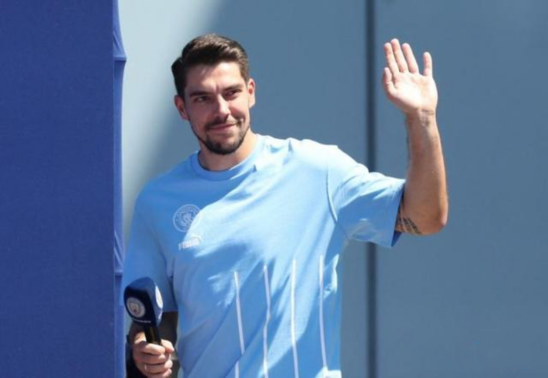 曼城门将奥尔特加在其出战的6场足总杯比赛中,5场完成零封,为曼城夺冠