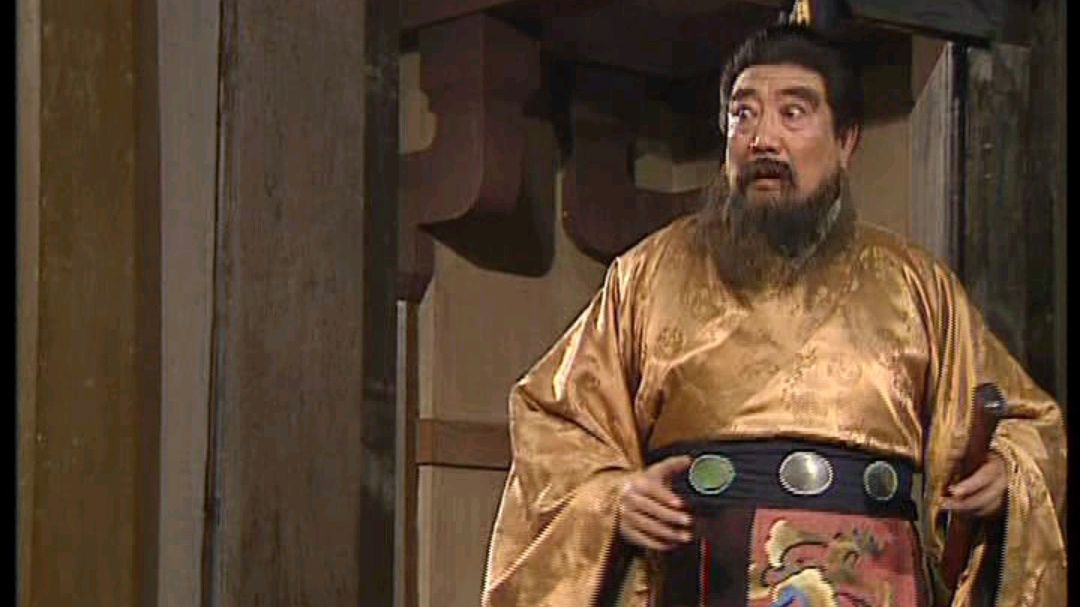 "董卓之乱:权力的腐化与权倾朝野的崩溃"