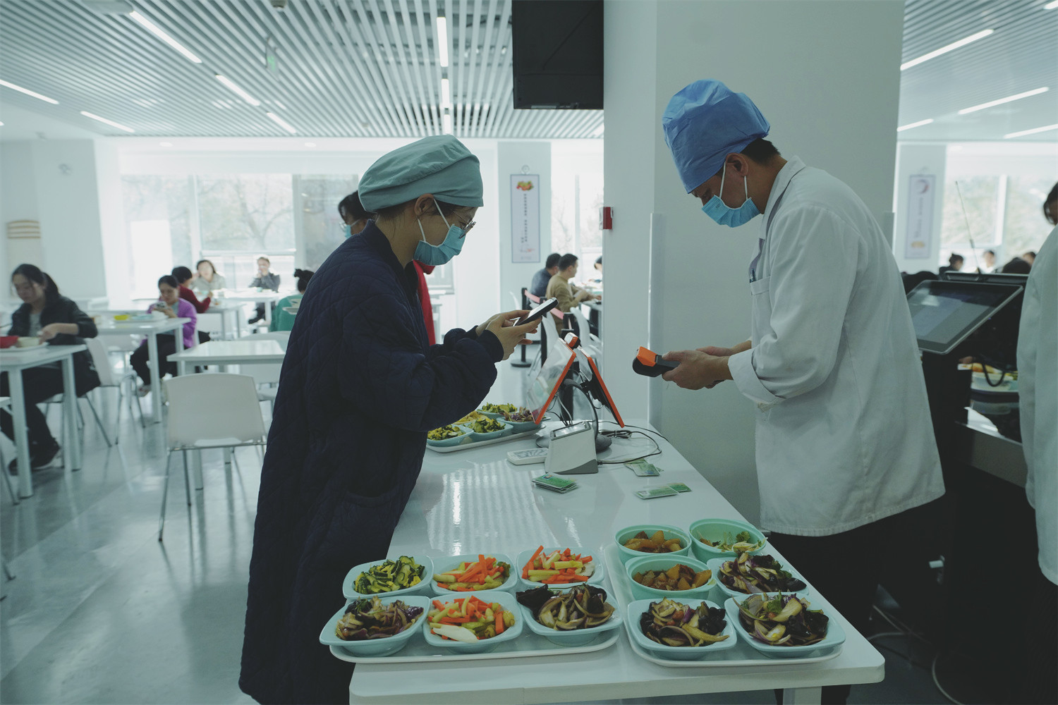 应急总医院新食堂正式启用,医务人员享受"舌尖上的幸福"