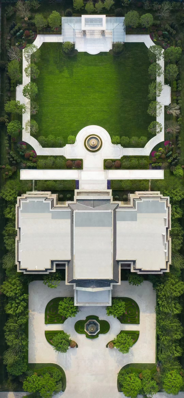 景观实景图分享 对称式欧式景观