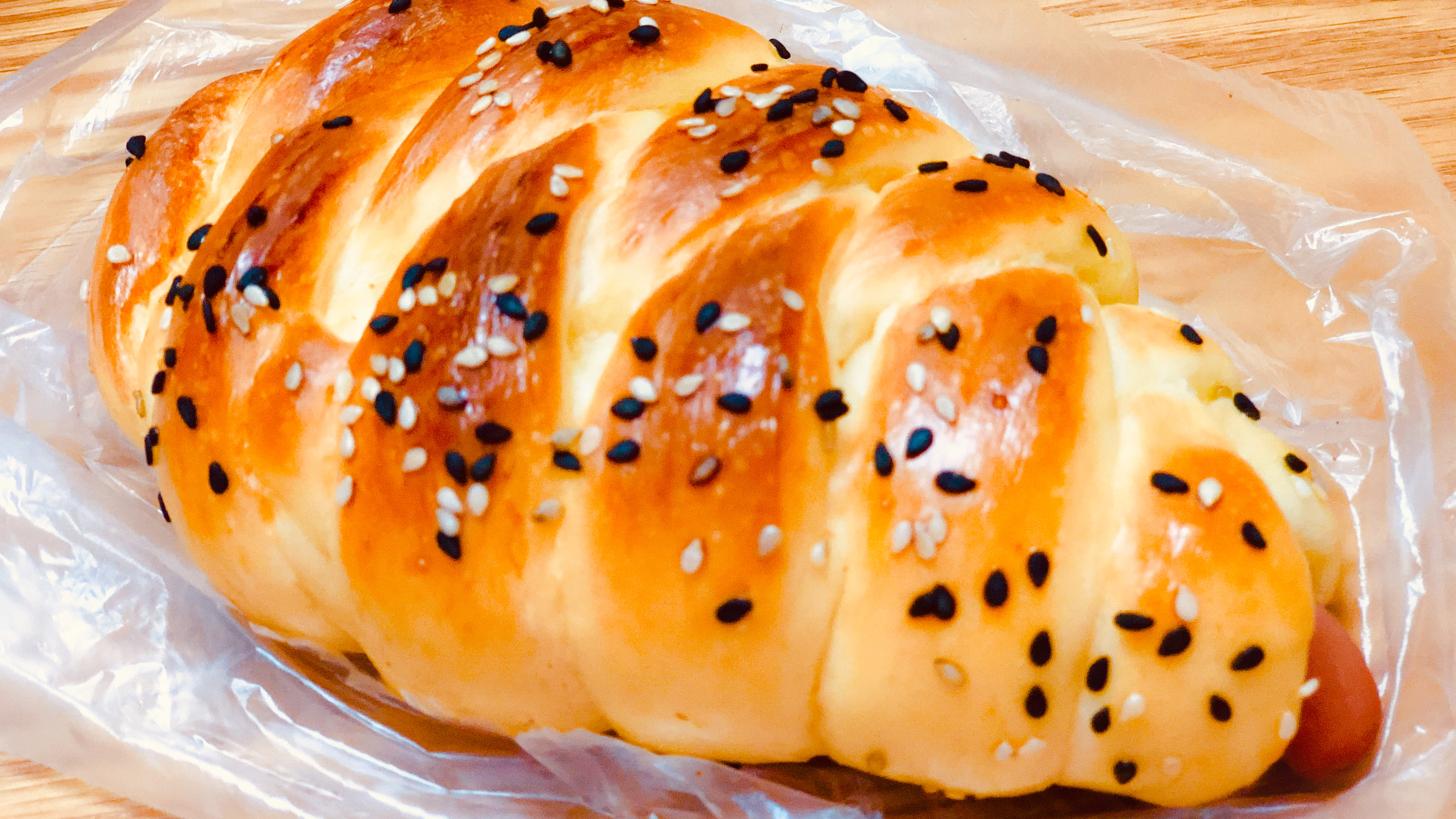 当夏最忙,编一款火腿肠面包,模样别致,大人小孩都喜欢