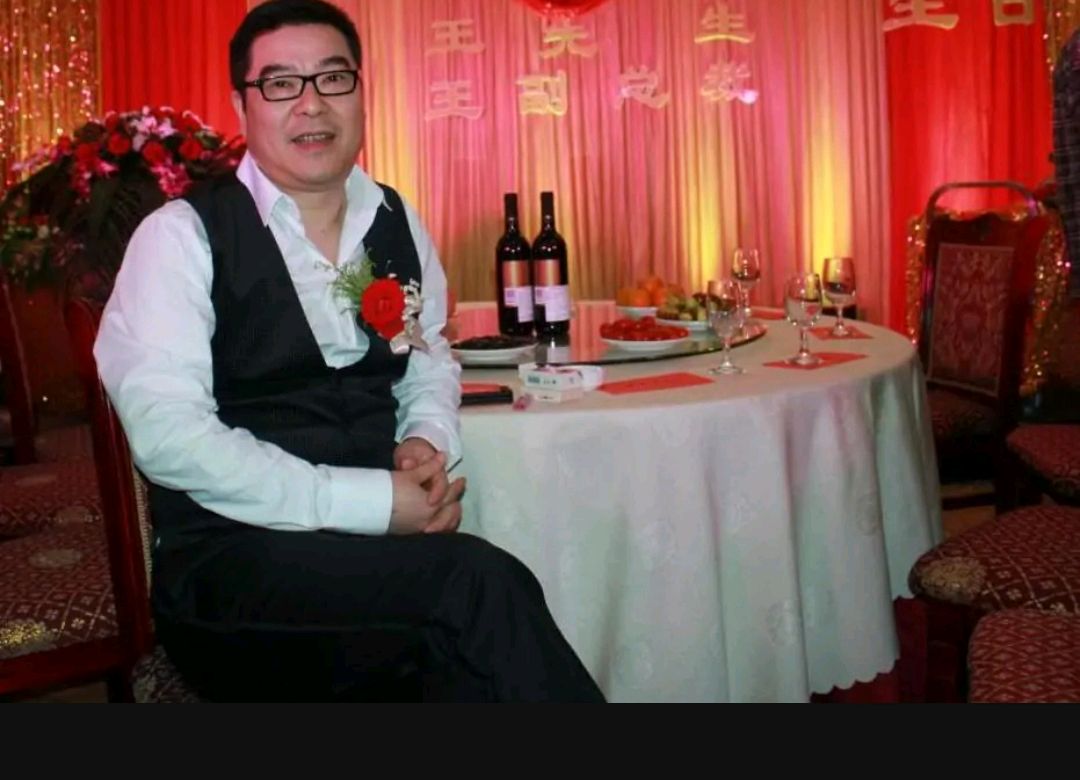 武汉亿万富翁林明学的奇幻人生之一