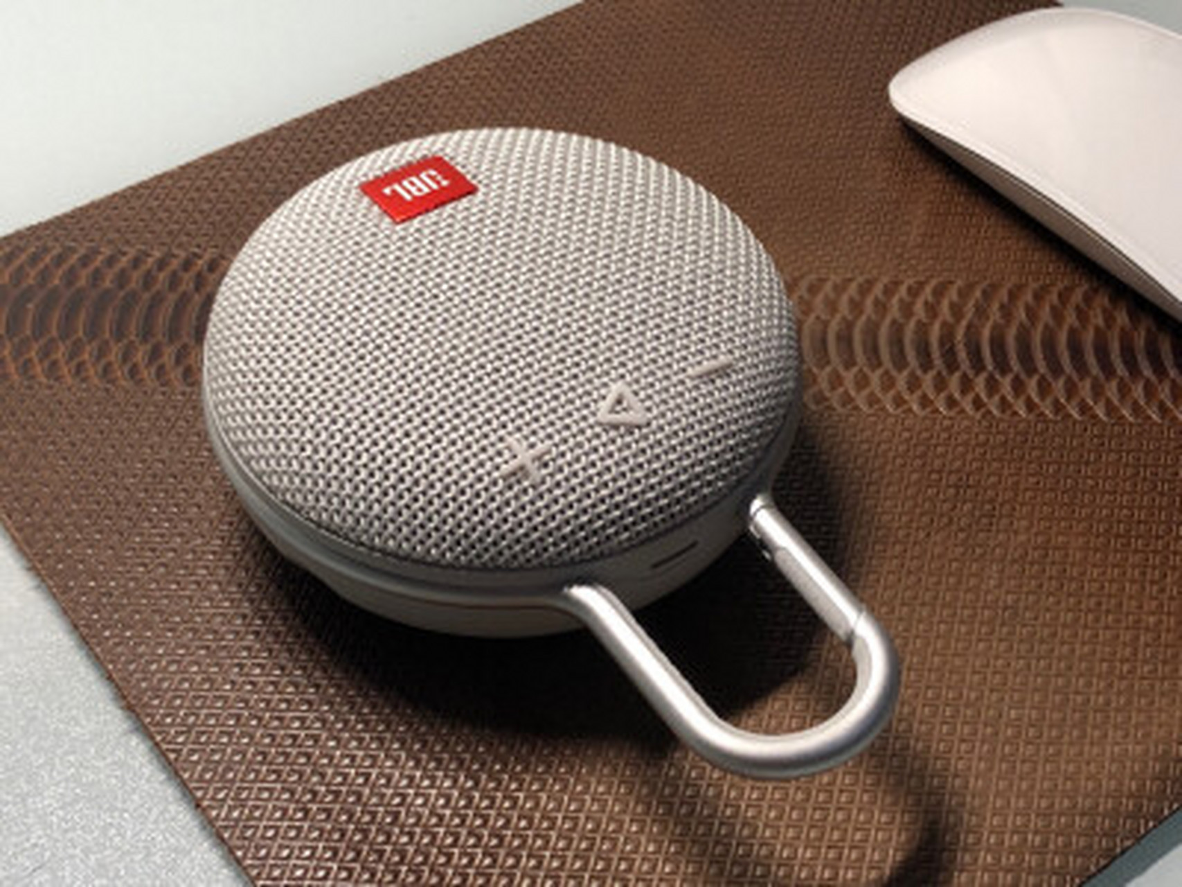 jbl clip4音质对比,13jblclip4对比  jbl clip4其实也还可以,蓝牙