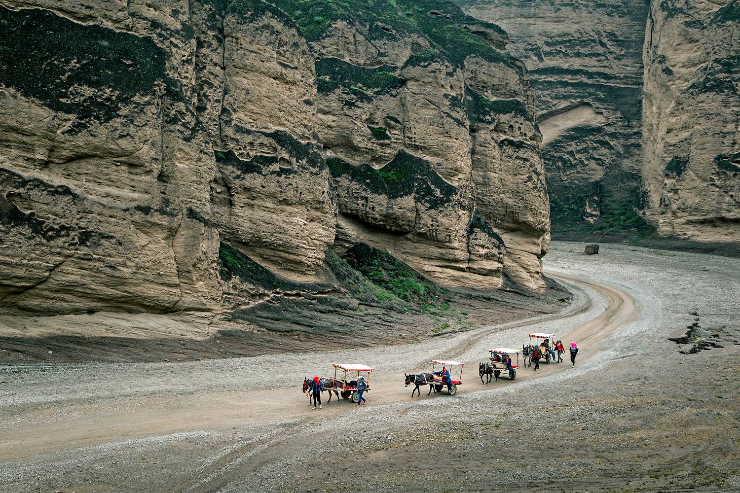 五 晴今天读《一读就上瘾的中国史》又扫除了我的一个知识盲点,走西口