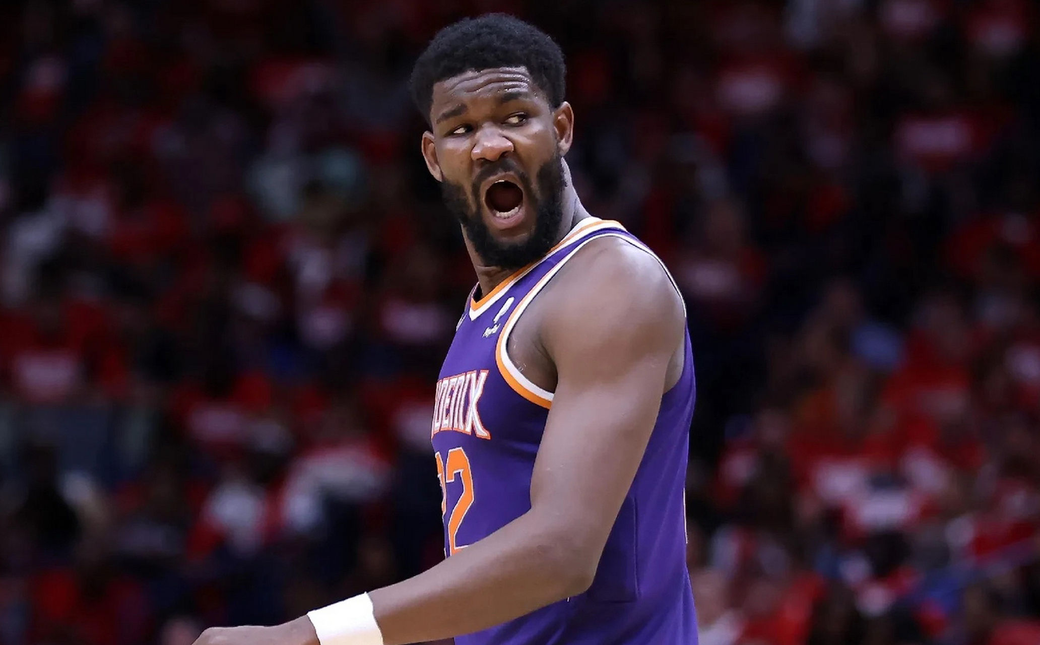 状元:艾顿,太阳队首发中锋,职业生涯场均16.5分10.5篮板1