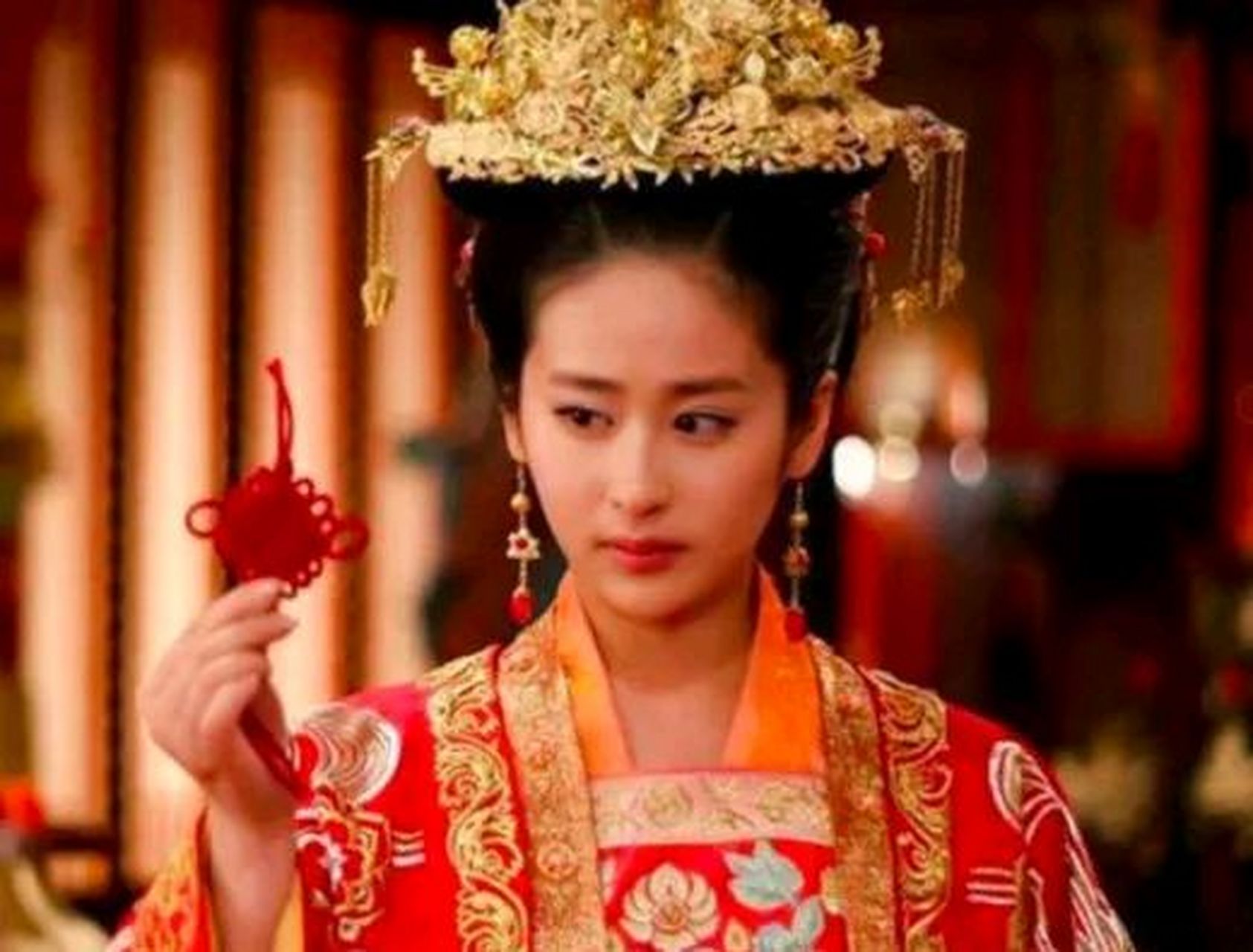 宋真宗将妹妹万寿公主下嫁给当科进士李遵勖.