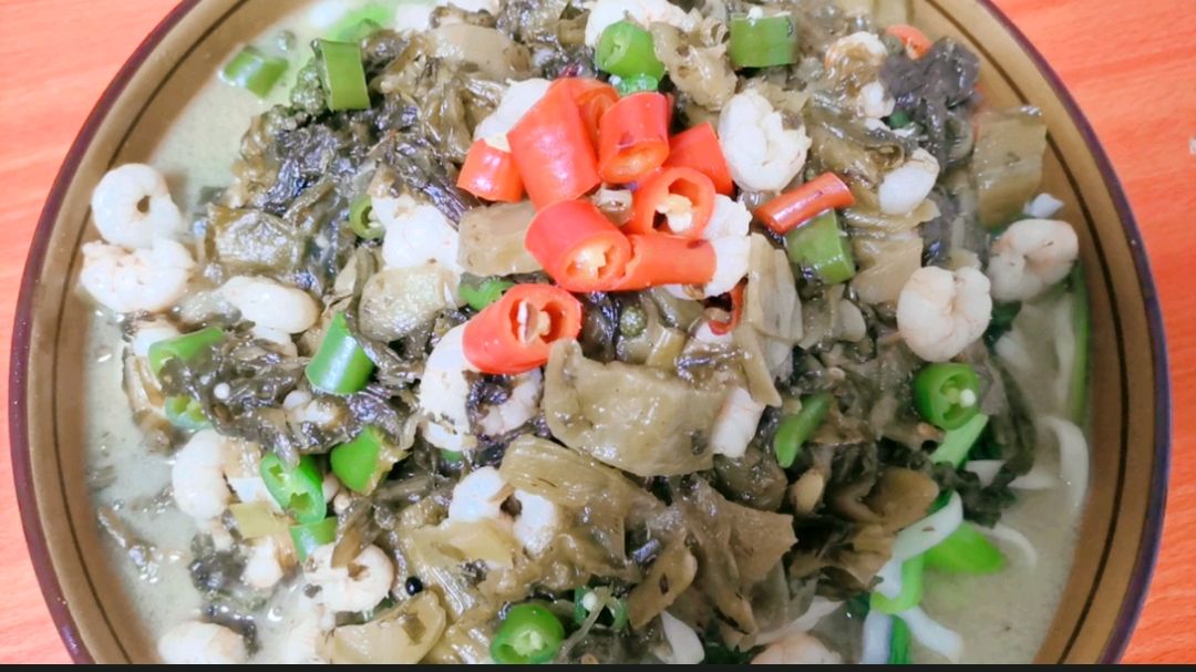 传说中的隔空取物真的存在双椒酸菜虾仁面,看厨艺